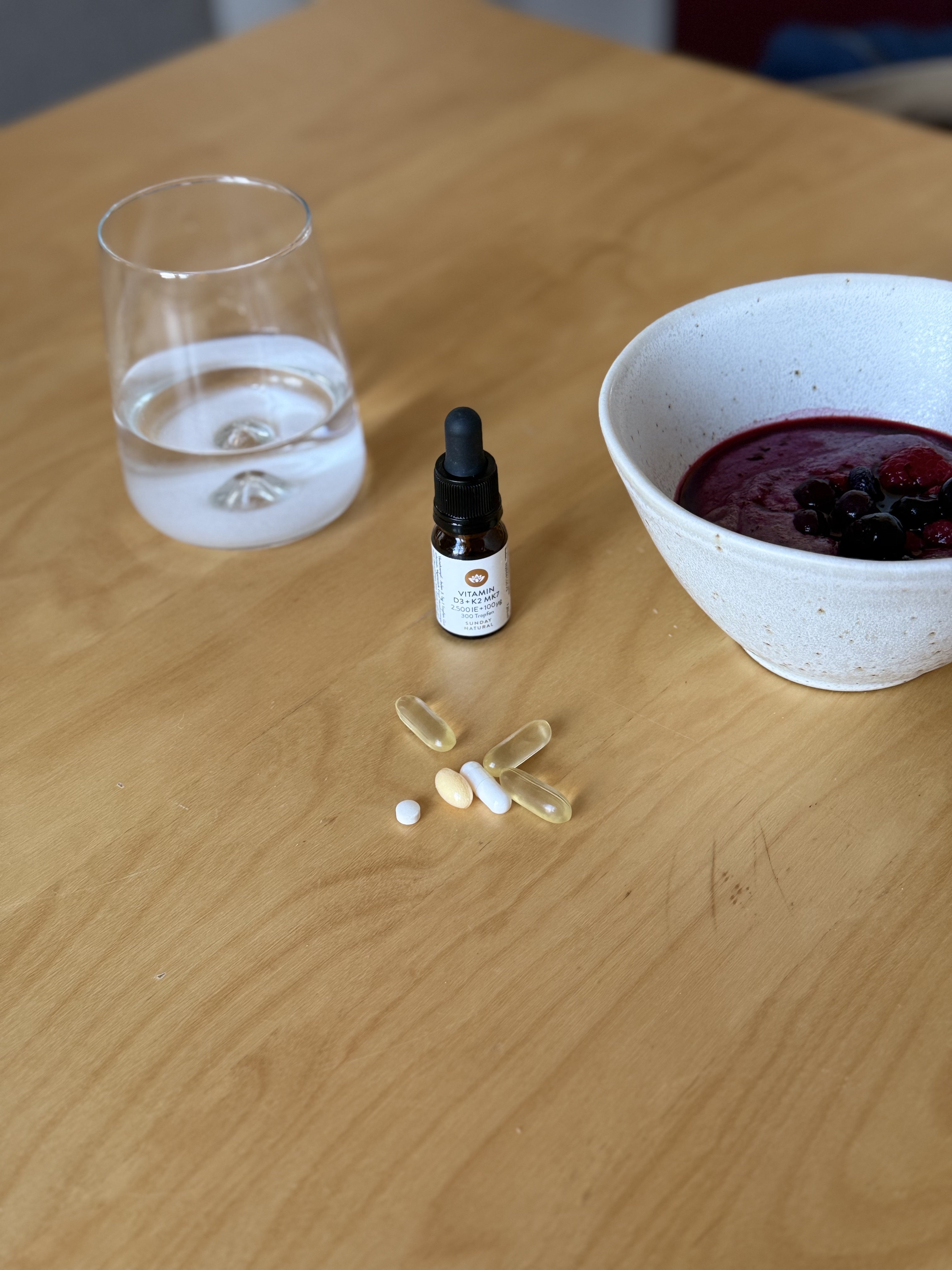 Morning supplements and breakfast